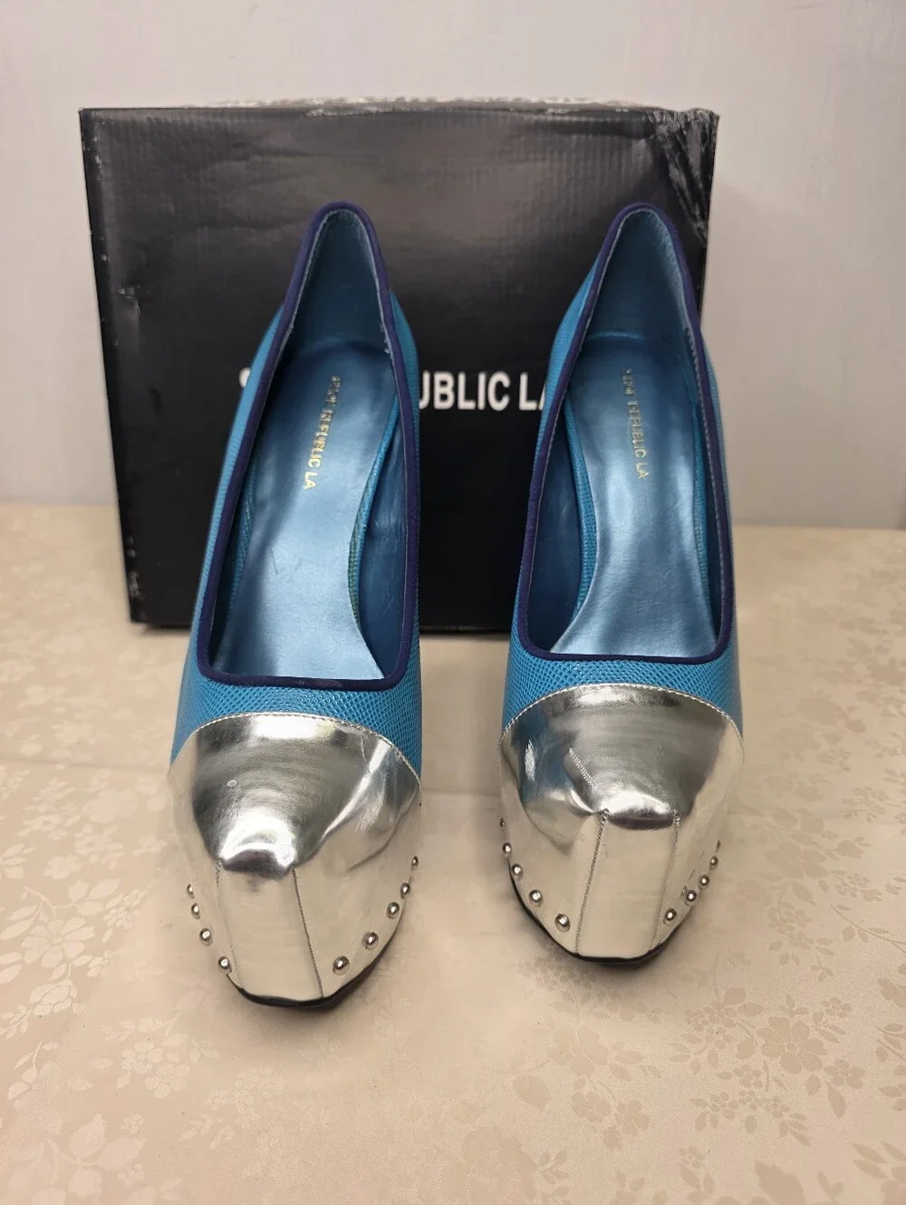 Shoe Republic LA Teal Blue & Silver Metallic Studded Platform Stiletto Heels 7.5